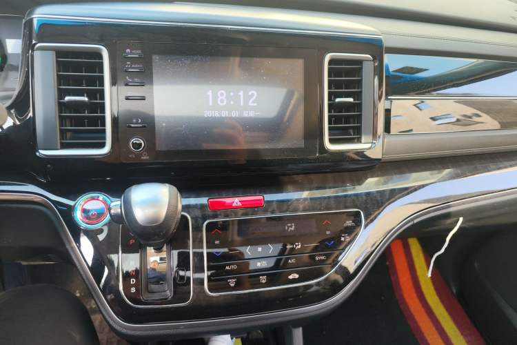 Used Honda Elysion 2019 2.0L Hybrid Luxury Edition
