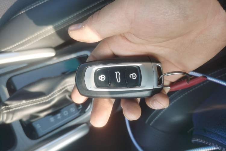 Used Geely Auto Vision X3 2017 1.5L Automatic Luxury Model
