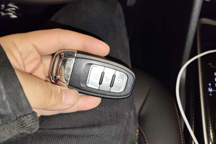 Used Chevrolet Monza 2019 RS 330T Automatic Comfort Edition China VI Standard
