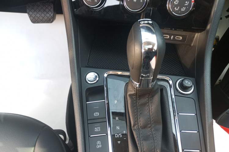 Used Volkswagen Bora 2023 200TSI DSG Enjoyment Edition Gear Lever