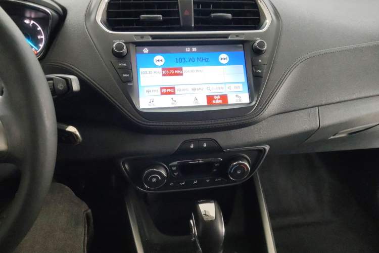 Used Ford Escort 2017 Happiness Edition 1.5L Automatic Fashion Version
