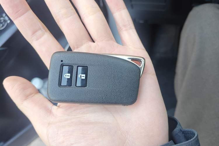 Used Lexus NX 2015 200 Front-Wheel Drive X-Trail SE Edition