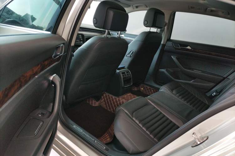 Used Volkswagen Magotan 2019 330TSI DSG Leading Model China VI Standard