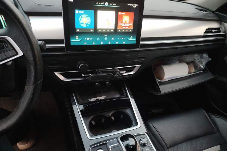 Used BYD Qin Pro New Energy 2019 EV Travel Edition Audio And AC Panel