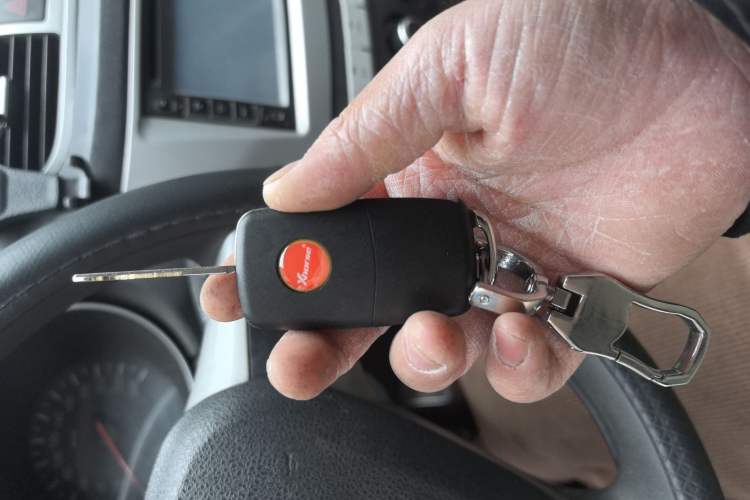 Used FAW Senya S80 2014 1.3L Manual 7-Seater Classic Edition Vehicle Key