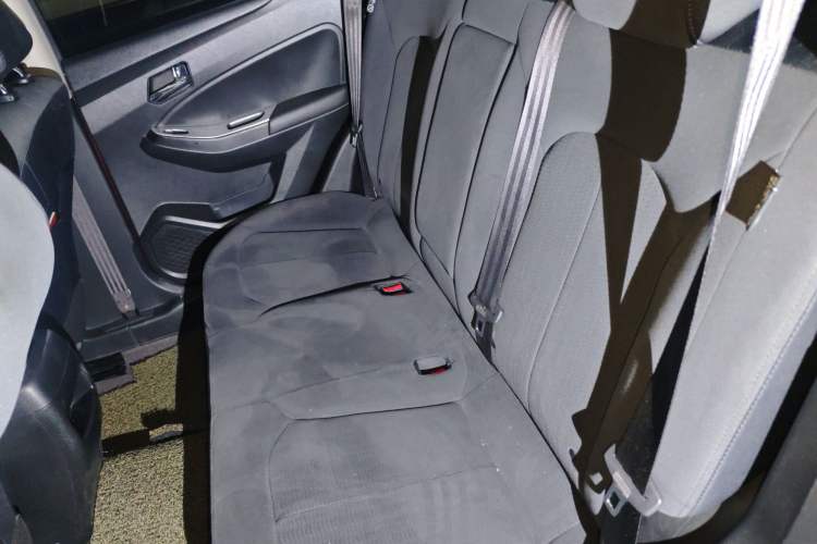 Used Venucia T70 2015 2.0L CVT Smart Choice Edition