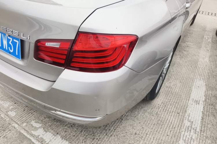 Used BMW 5 Series 2014 525Li Luxury Design Package