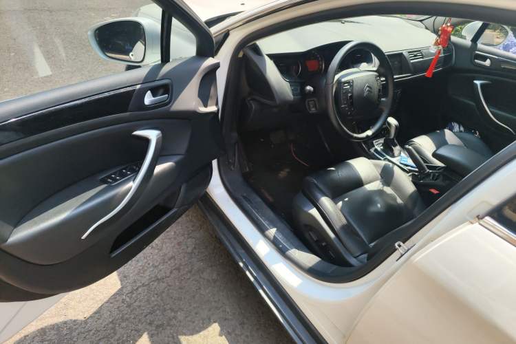 Used Citroen C5 2014 2.0L Automatic Luxury Edition