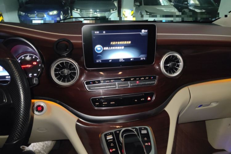 Used Mercedes-Benz V-Class 2018 V250 2.0T Middle East Version
