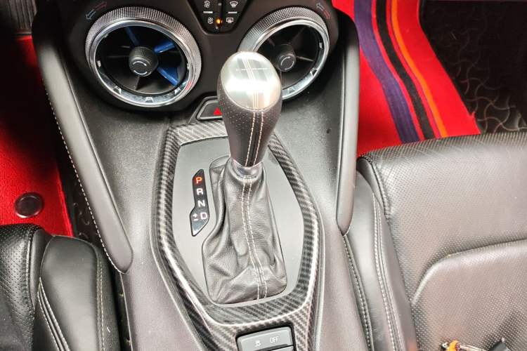 Used Chevrolet Camaro 2017 2.0T RS
