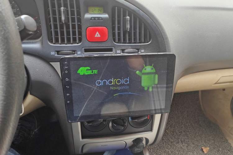 Used Hyundai Elantra 2008 1.6L Manual Deluxe Prestige Edition Audio And AC Panel