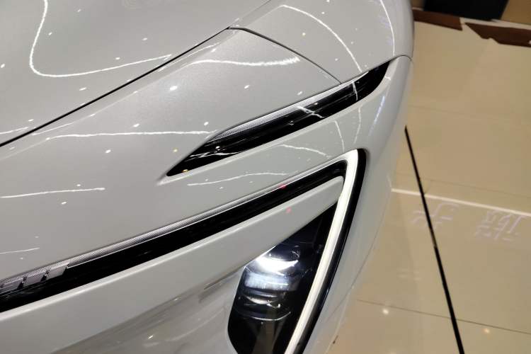 Used Avatr 07 2024 Pro+ All-Electric Version Left Front Headlight