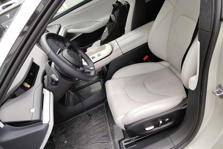 Used Xiaomi Auto SU7 2024 Rear-Drive Long-Range Intelligent Driving Version