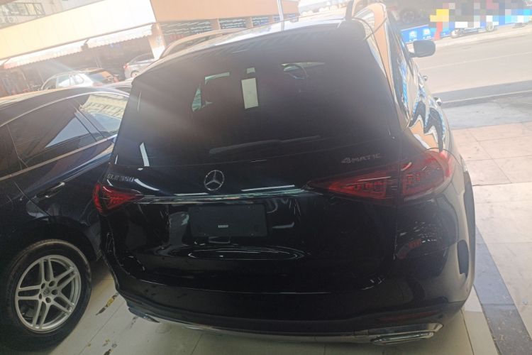 Used Mercedes-Benz GLE 2023 GLE 350 4MATIC Stylish Model
