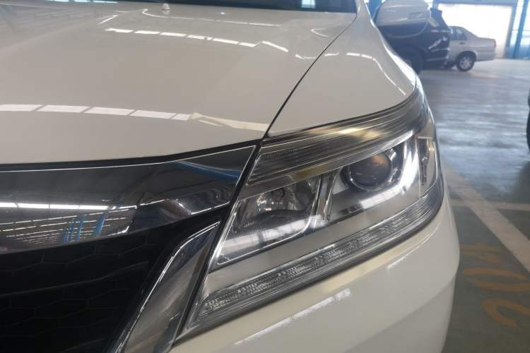 Used Honda Crider 2016 1.8L CVT Comfort Version Left Front Headlight