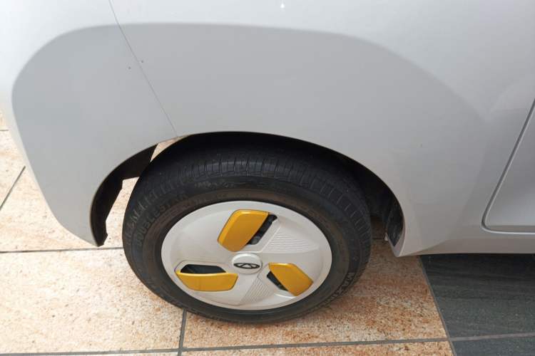 Used Chery New Energy QQ Ice Cream 2022 170km Sundae Phosphate Lithium-Ion