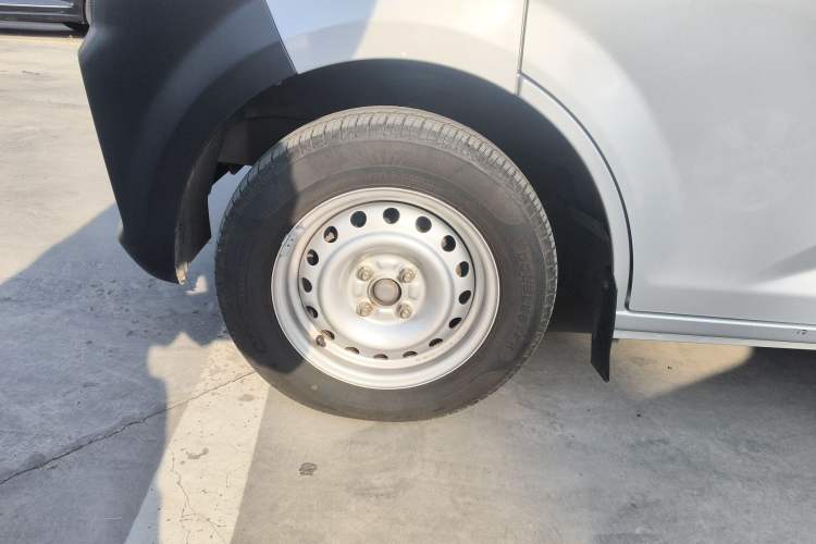 Used Kuayue Kuayue Xing V3 2023 1.5L Gasoline Comfort Edition 5-Seat Passenger Vehicle
