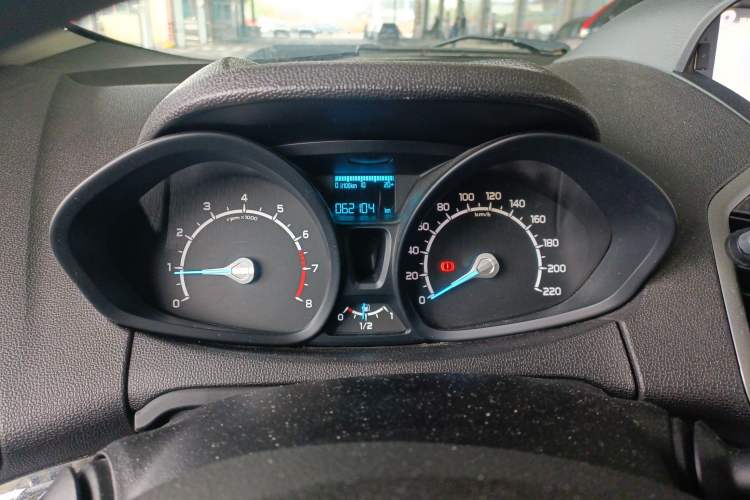 Used Ford EcoSport 2013 1.5L Manual Comfort Model Instrument Cluster