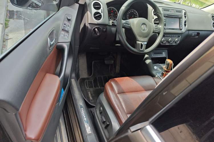 Used Volkswagen Tiguan 2015 1.8TSI Automatic Two-Wheel Drive Luxury Model
