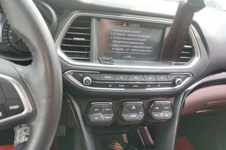 Used GAC Trumpchi GS4 2015 200T G-DCT Luxury Edition Audio And AC Panel