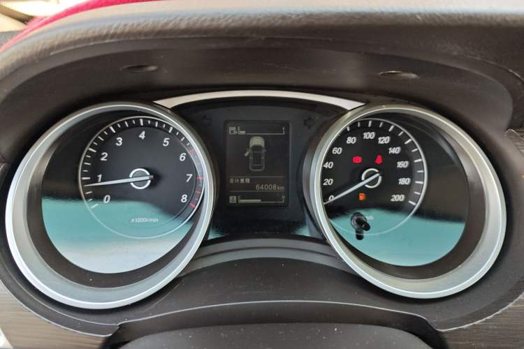 Used Wuling 730 2020 Commercial Vehicle 1.5L Manual Value Edition 7 Seats
