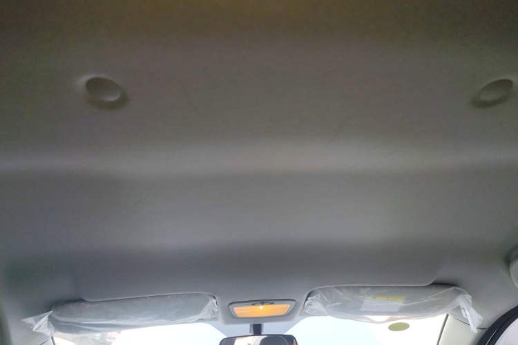 Used JMEV Xiao Qilin 2024 201km Comfort Version Headliner