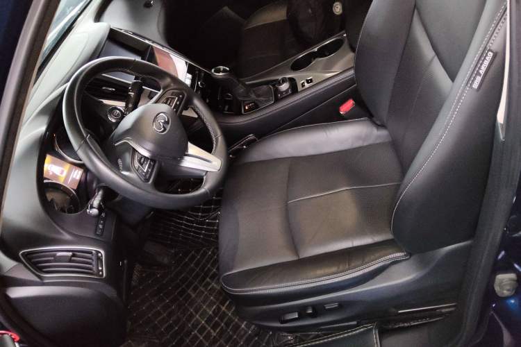 Used Infiniti Q50L 2021 2.0T Enjoyment Edition
