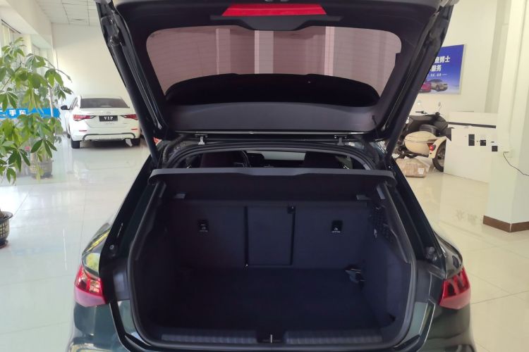 Used Audi A3 2024 Sportback 35 TFSI Fashionable Sports Model
