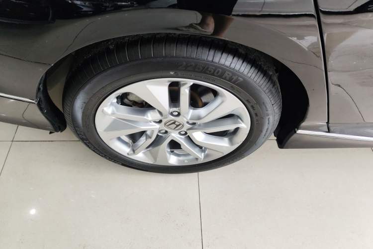 Used Honda Accord 2018 260TURBO Luxury Edition China V Emission Standard
