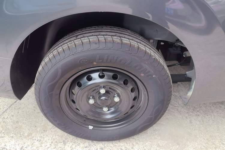 Used Wuling Hongguang New Energy 2024 All-Electric Model 300KM Standard Version