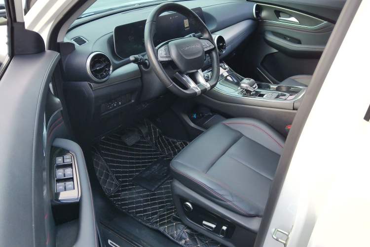 Used FORTHING T5 EVO 2021 1.5TD DCT Diamond Edition