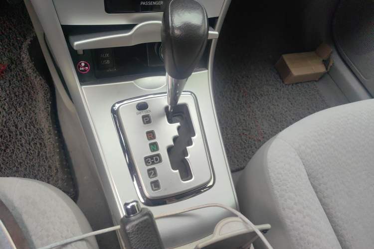 Used Toyota Corolla 2012 Luxurious Edition 1.6L Automatic GL Gear Lever