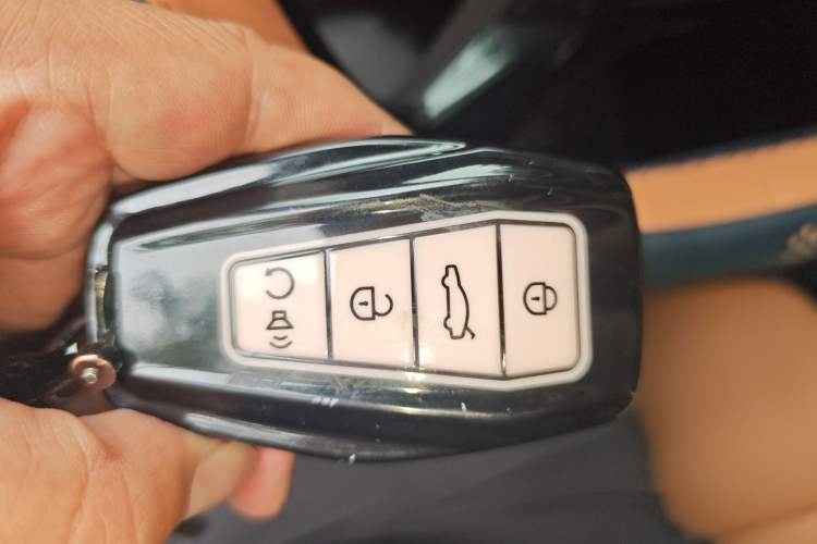 Used Geely Auto FX11 2025 4th Generation 1.5TD DCT - Shanhe Vehicle Key