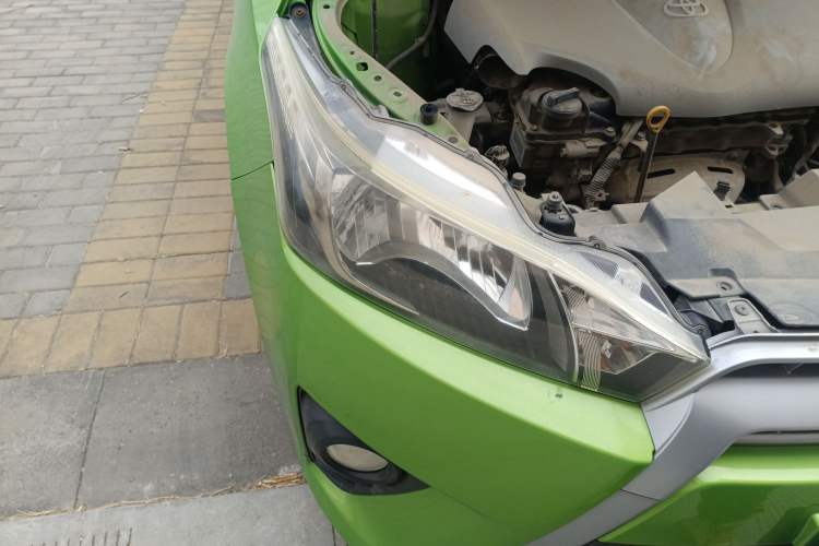 Used Toyota YARiS L Zhi Xuan 2015 1.5G Automatic Xuan Dong Sunroof Special Edition Right Front Headlight