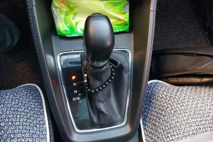 Used MG ZS 2019 1.5L Automatic Global Luxury Edition China VI Standard