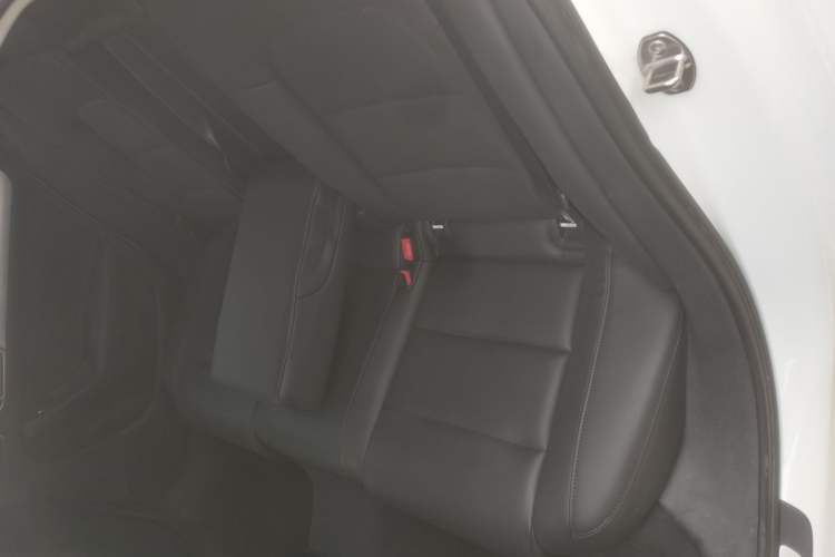 Used Audi A4L 2016 35 TFSI Collector's Edition Automatic Standard Model
