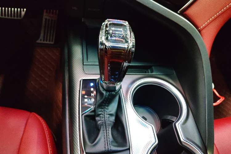 Used Toyota Camry 2021 2.0S FENGSHANG Edition Gear Lever