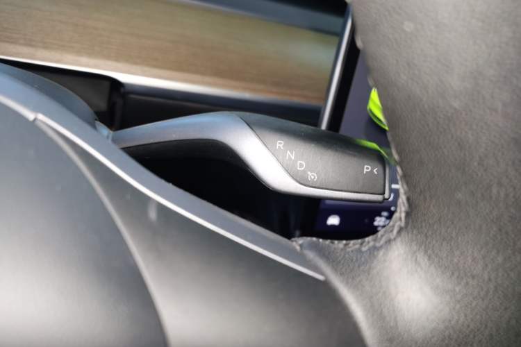 Used Tesla Model Y 2022 Rear-Wheel-Drive Version Gear Lever