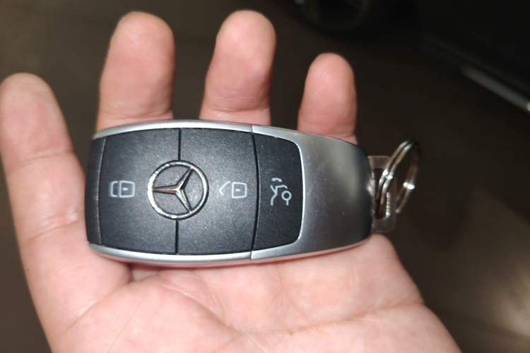 Used Mercedes-Benz C-Class 2019 C 260 Coupe Vehicle Key