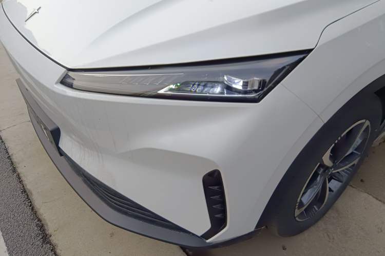 Used HEDMOS 06 2025 Model 520km