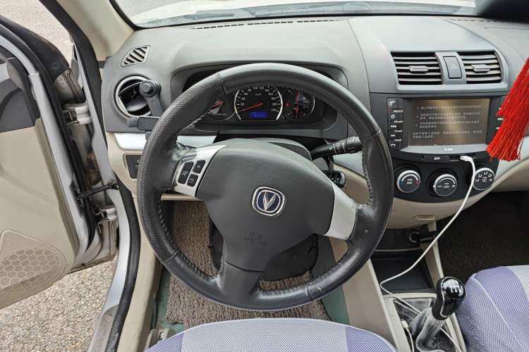 Used Changan Alsvin V5 2012 1.5L Manual Sport Version China IV Standard