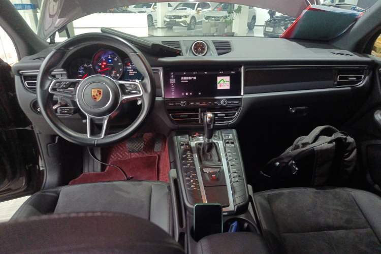 Used Porsche Macan 2018 Macan 2.0T