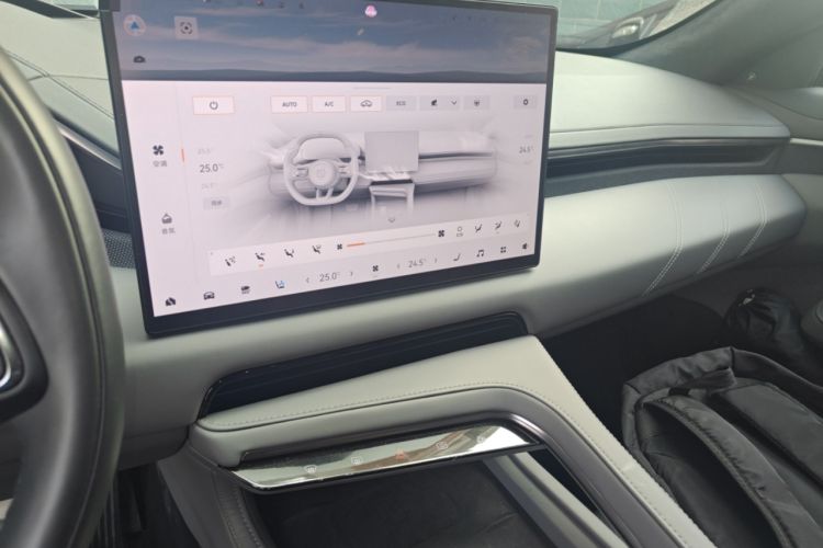 Used Zeekr 001 2024 WE Edition 100 kWh Rear-Drive
