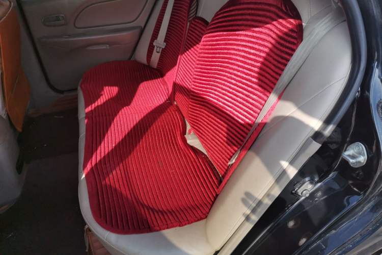 Used Hyundai MoInca 2009 1.8L Manual Comfort Edition GL Left Rear Seat