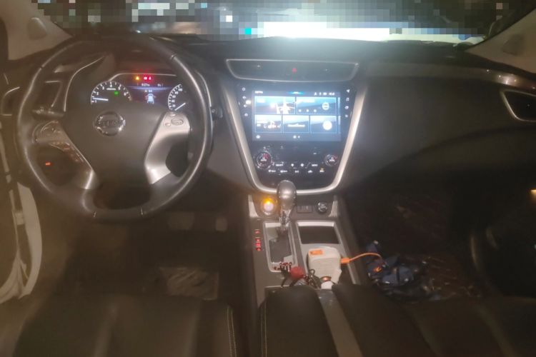 Used Nissan Murano 2019 2.5L XL Two-Wheel Drive Smart Connect Luxury Edition China VI Standard