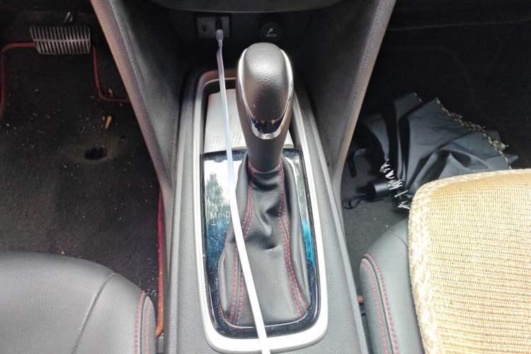 Used Chevrolet Monza 2019 RS 330T Automatic Comfort Edition China VI Standard Gear Lever