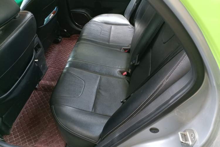 Used BYD Surui 2014 1.5L Manual Comfort Model Left Rear Seat