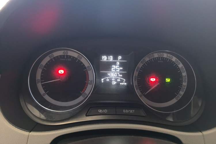 Used Skoda Fabia 2017 1.6L Automatic Chuanxing Edition
