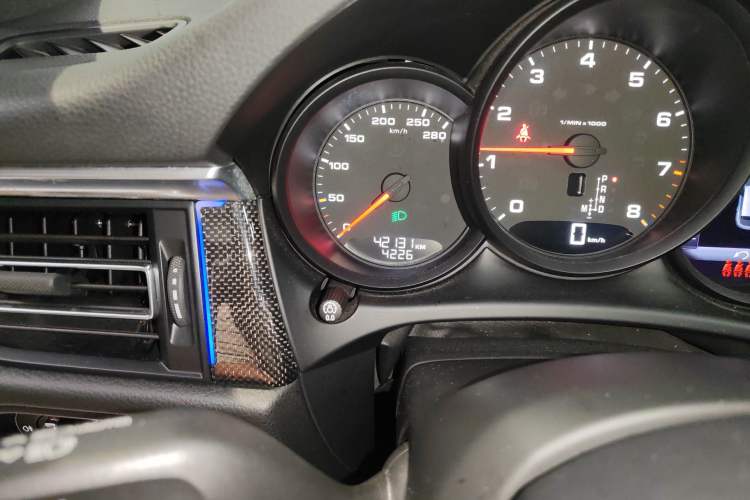 Used Porsche Macan 2021 Macan 2.0T