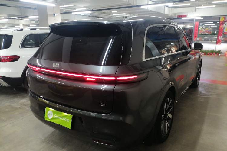 Used Li Auto L8 2023 Pro Model
